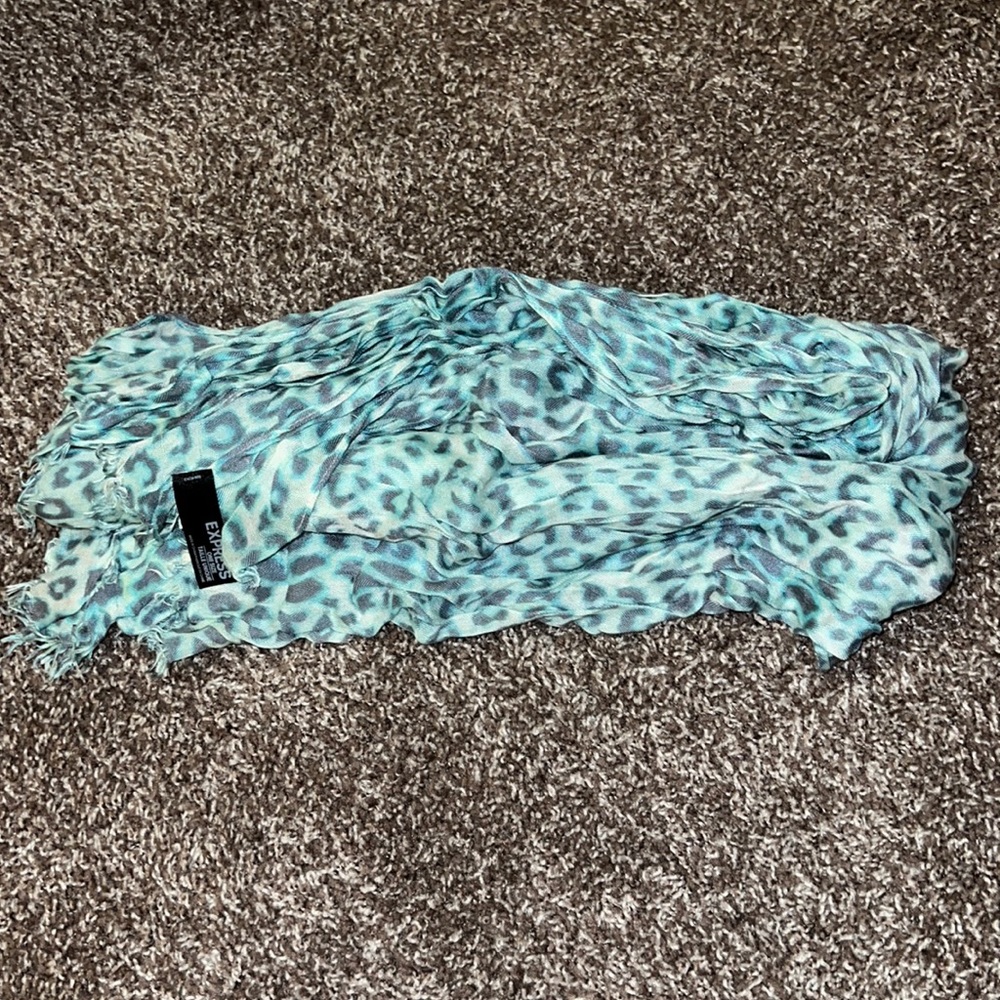 Express mint and gray leopard print scarf